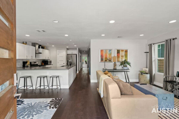 Property Photo:  3013 E 16th Street  TX 78702 