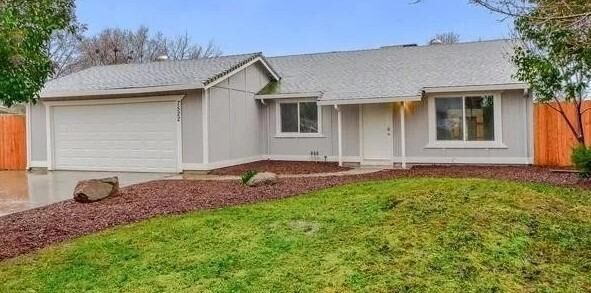 Property Photo: 7522 Bowen Circle CA 95822