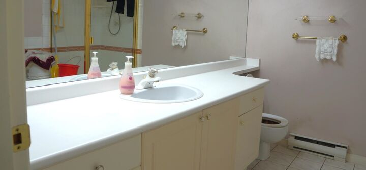 Property Photo: 12633 72 Avenue 112 BC V3W 0A4