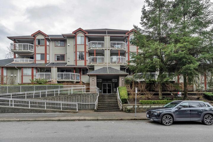 1215 Pacific Street Street 110 — photo 1