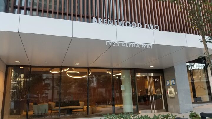 1955 Alpha Way 4910 — photo 1