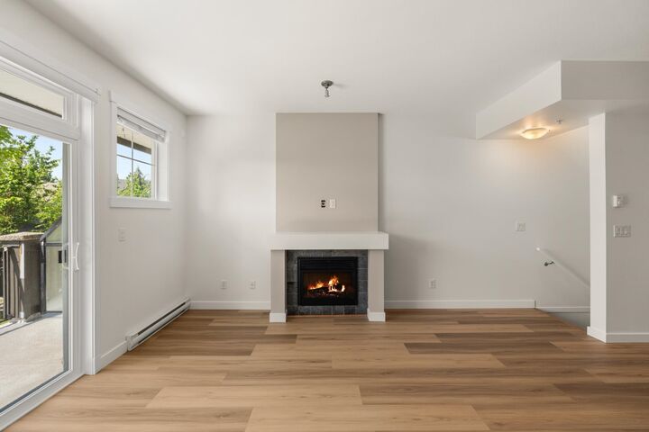 Property Photo: 13819 232 Street 16 BC V4R 0C7