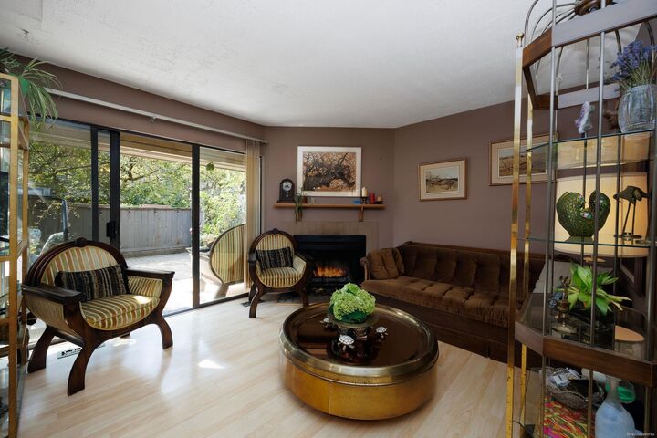 Property Photo:  1174 Inlet Street 21  BC  