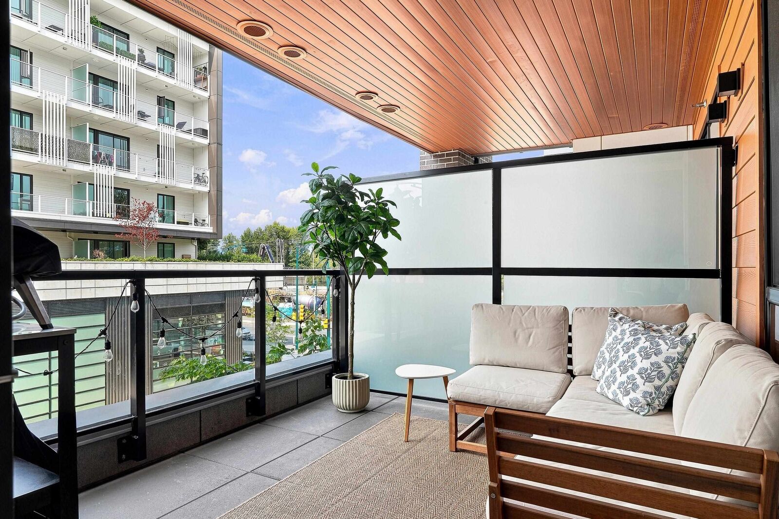 Property Photo: 3131 Murray Street 211 BC V3H 0L9
