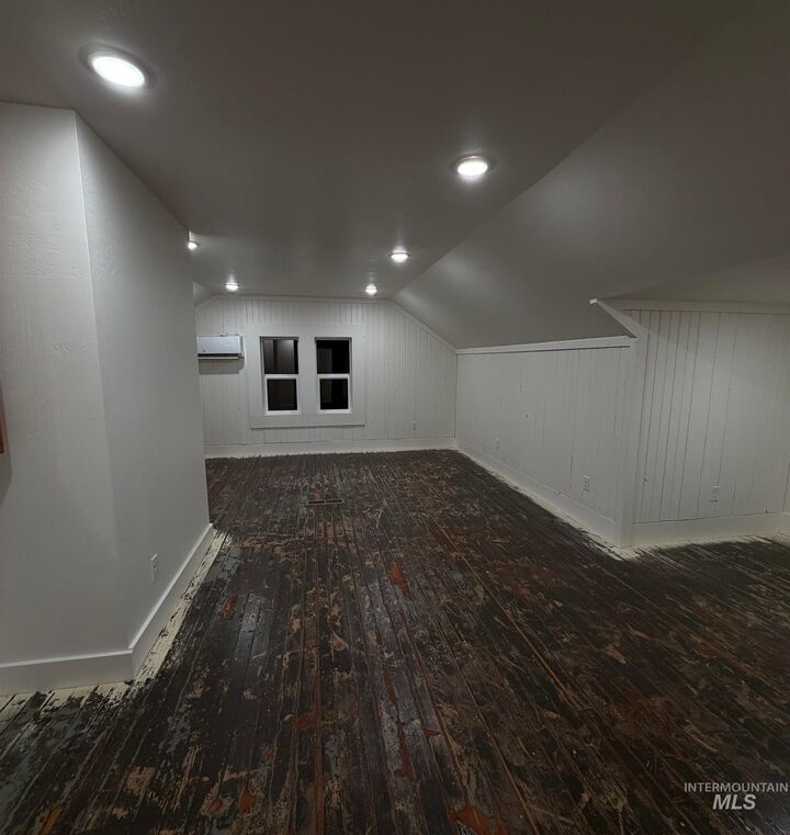 Property Photo:  1888 E 2900 S  ID 83335 