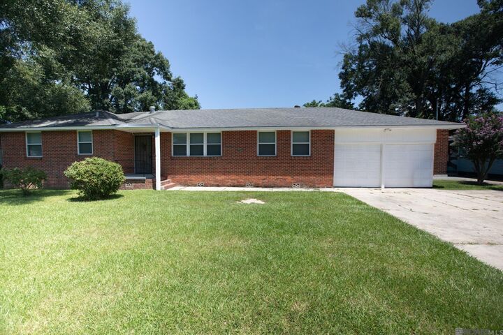 Property Photo: 4445 Byron St LA 70805