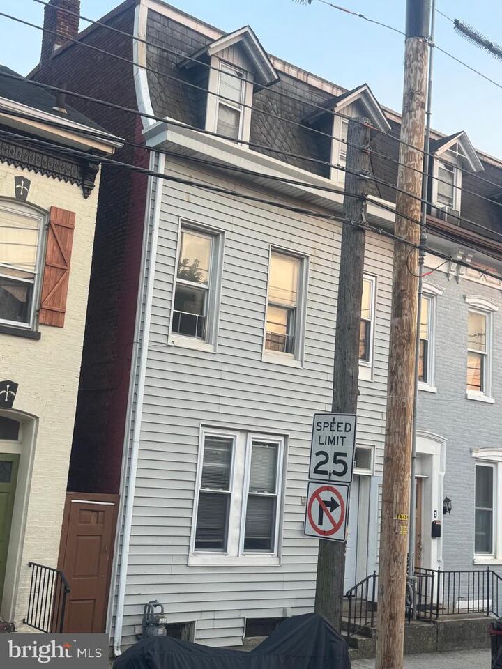 Property Photo:  608 E Philadelphia Street  PA 17403 