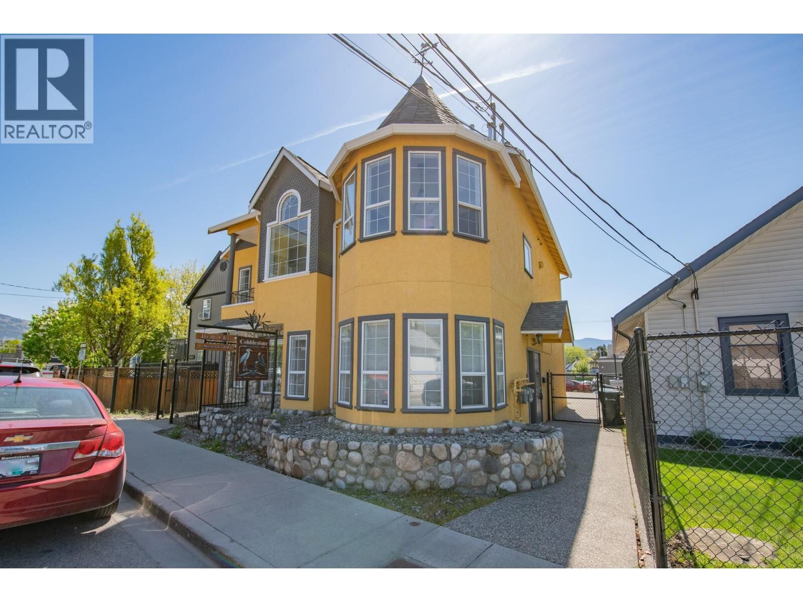 Property Photo:  3414A 28th Avenue 2  BC V1T 1W9 