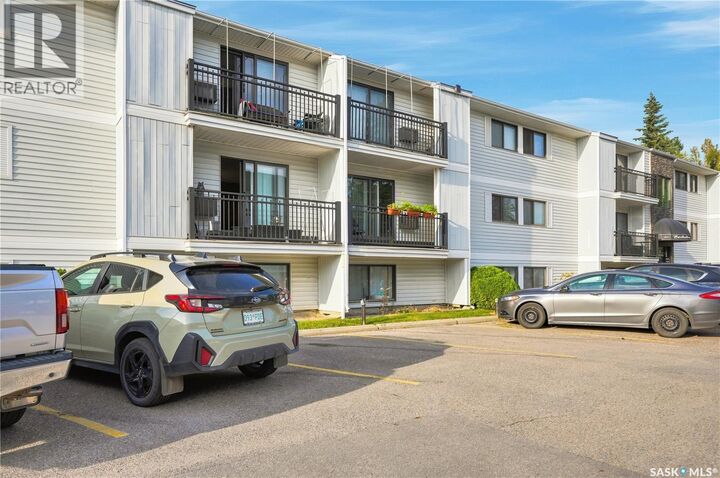 Property Photo: 303 258 Pinehouse Place SK S7K 4X1