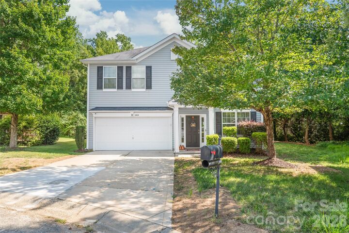 Property Photo:  6404 Lanzerac Manor Drive  NC 28269 