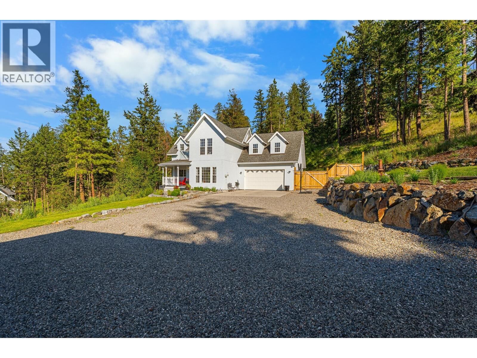 Property Photo: 2079 Glenmohr Drive BC V1S 1N4