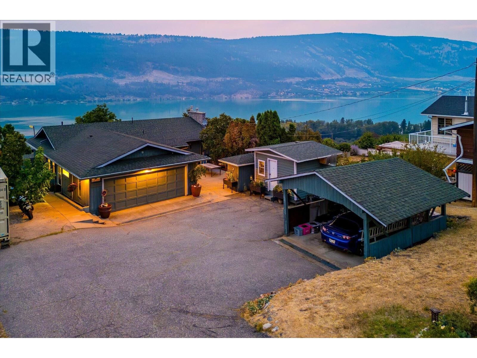 Property Photo: 13890 Oyama Road BC V4V 2B2