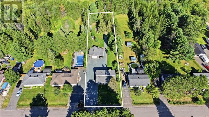 Property Photo:  4842 Morrie Court  ON P3P 1H1 
