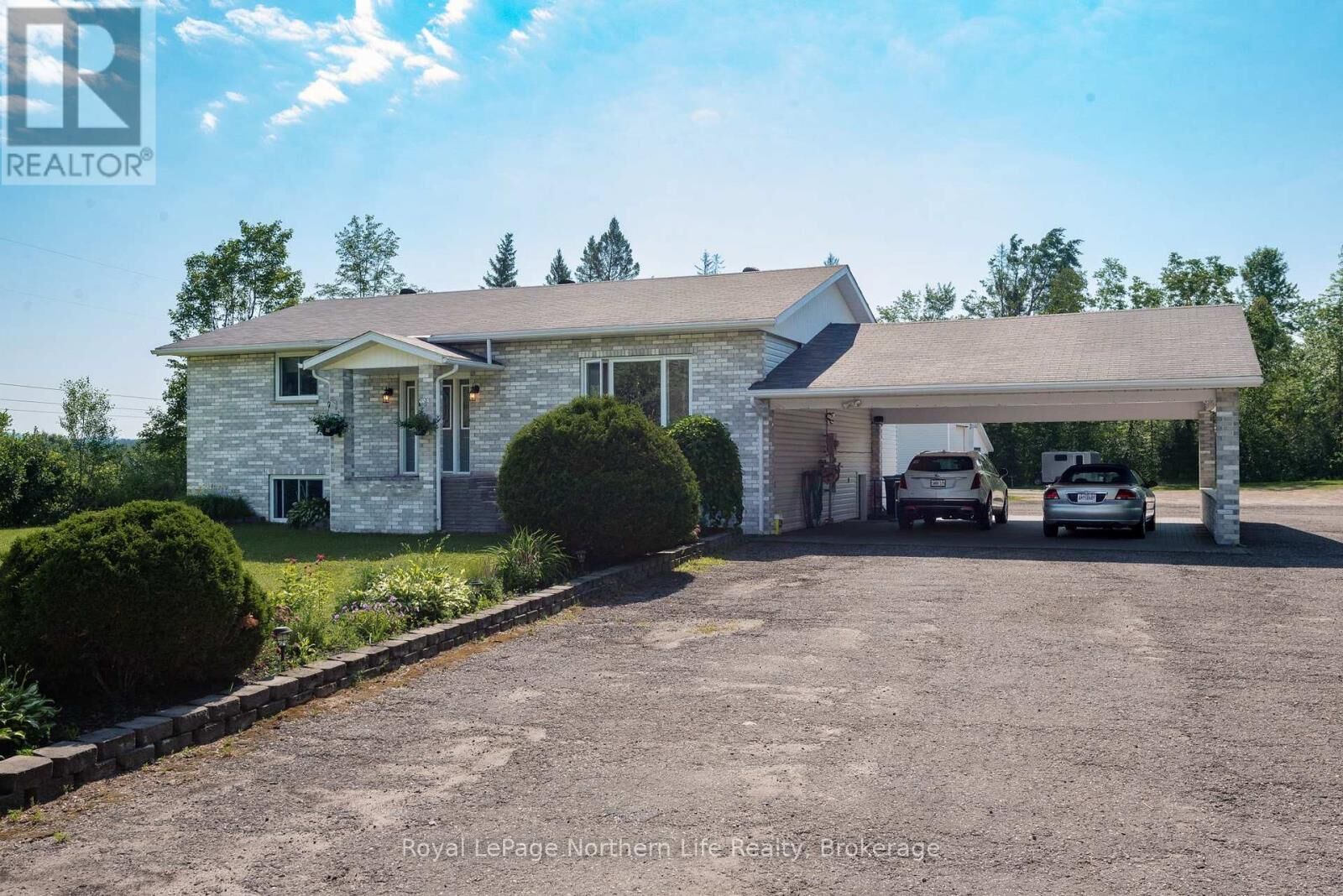 Property Photo: 68 Chenier Road ON P0H 1V0