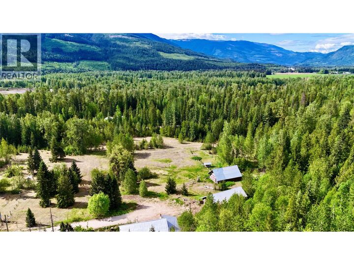 Property Photo: 4751 Lybarger Road BC V0E 2J0