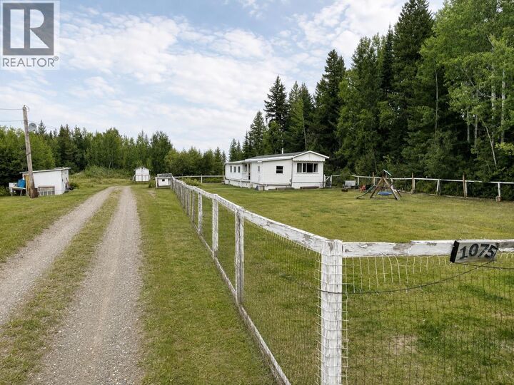 Property Photo: 1075 Falcon Road BC V2J 6V6