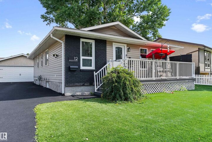 12 Dunluce Road NW — photo 1