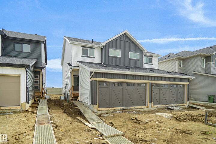 183 Munn Way — photo 1
