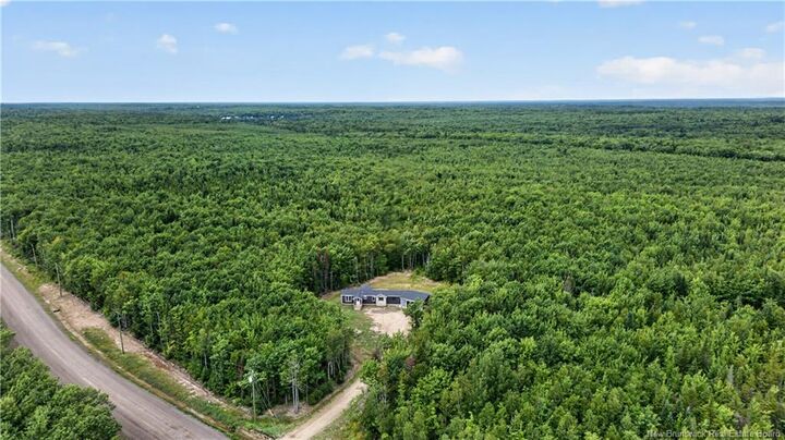 Property Photo:  25-26 Roy Scenic Drive  NB E1H 2N5 