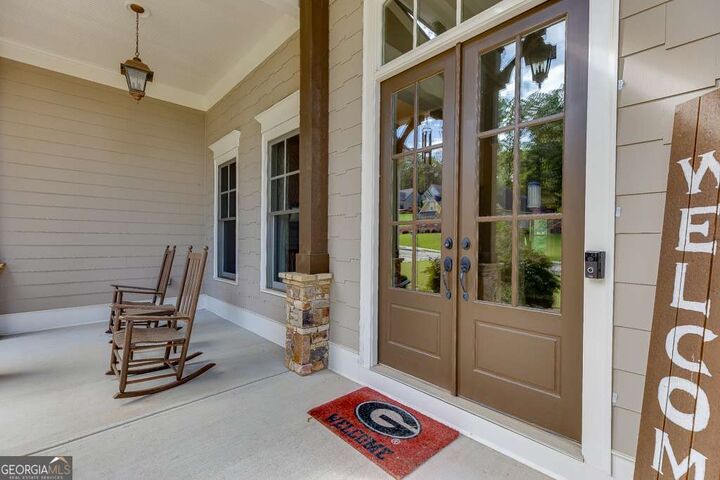 Property Photo:  411 Meadow Lake Terrace Road  GA 30548 