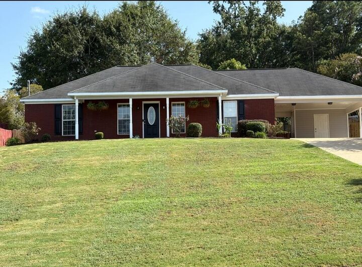 Property Photo:  54 Lee Road 2108  AL 36870 