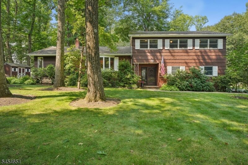 Property Photo:  18 Holly Dr  NJ 07876 
