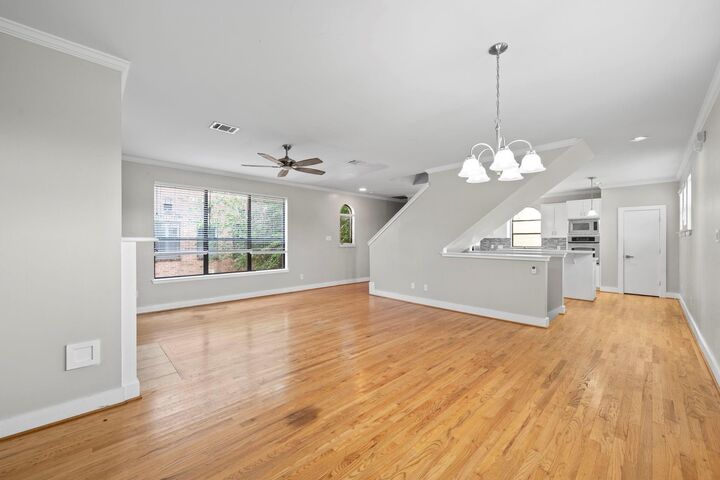 Property Photo:  2154 Arabelle Street  TX 77007 