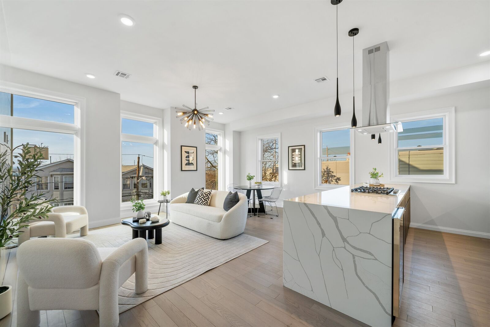 Property Photo:  272 Terrace Ave 2  NJ 07307 