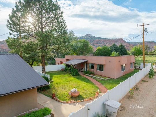 Property Photo:  475 N 300 W  UT 84741 
