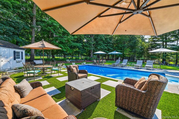 Property Photo:  37 Windgate Drive  NY 10956 