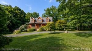 Property Photo:  20 Pennsylvania Avenue  NY 12414 