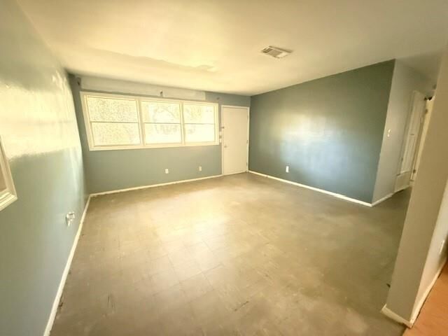 Property Photo: 904 Dauphine Circle AL 36526