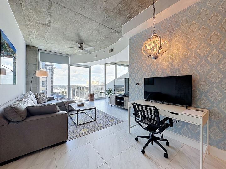Property Photo:  155 S Court Avenue 1810  FL 32801 