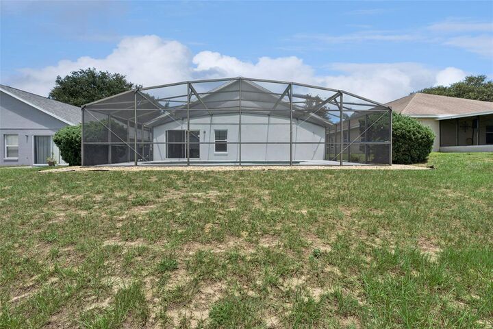 Property Photo:  617 Reston Place  FL 33897 