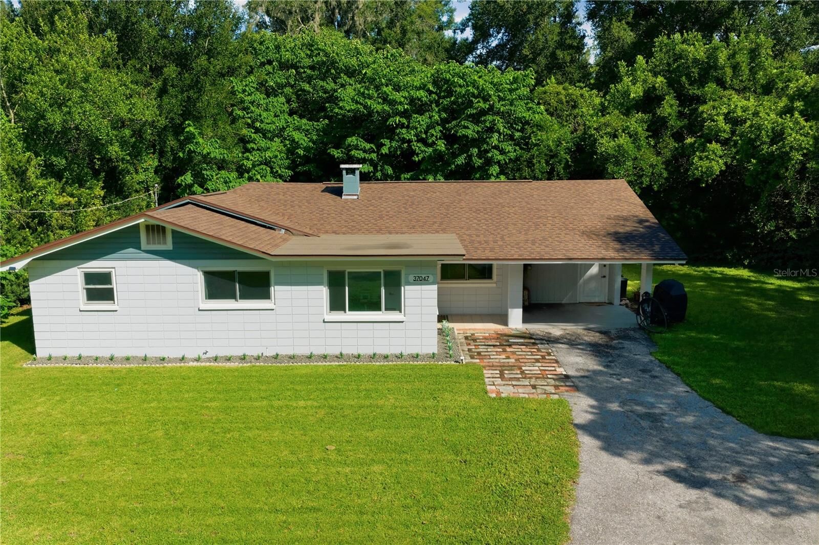 Property Photo:  37047 Old San Ann Road  FL 33525 