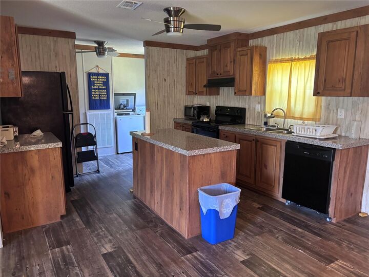 Property Photo:  133 Oak Circle  FL 32148 