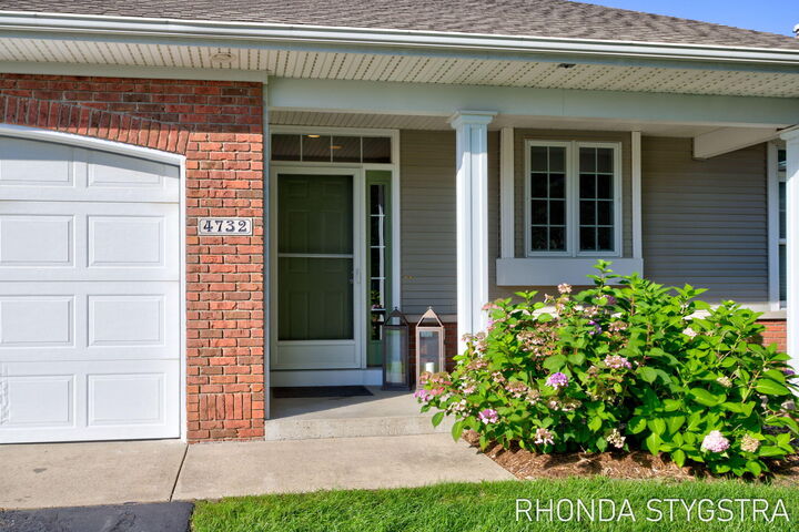 Property Photo: 4732 Charleston Court MI 49423