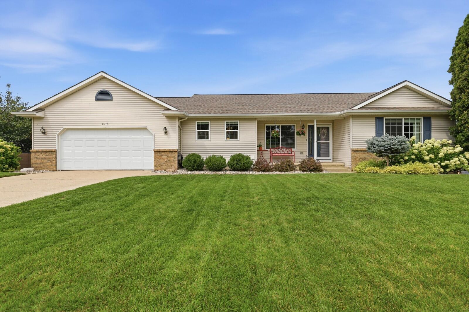 Property Photo: 2913 Belle Meadow Drive SW MI 49315