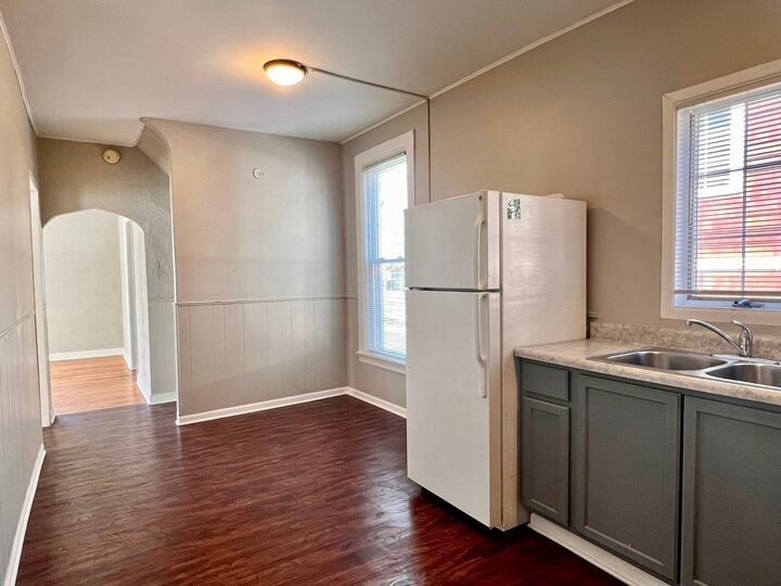 Property Photo:  740 Belleforte Avenue 1  IL 60302 