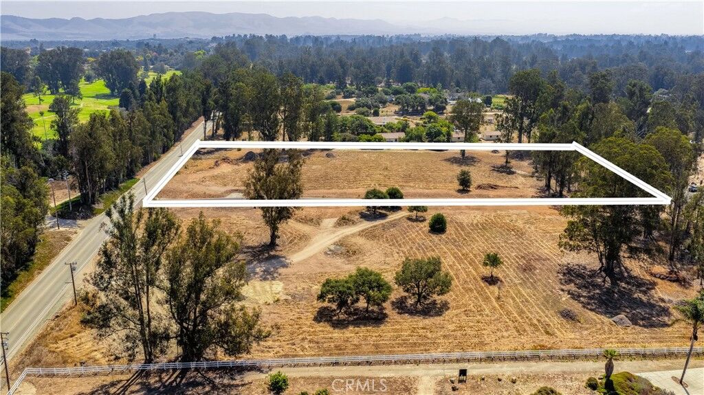 Property Photo:  55 Driftwood Canyon  CA 93444 