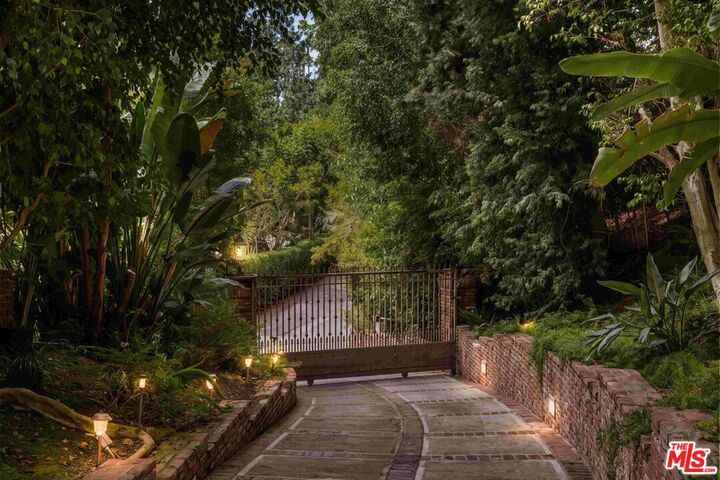 Property Photo:  9911 Tower Lane  CA 90210 