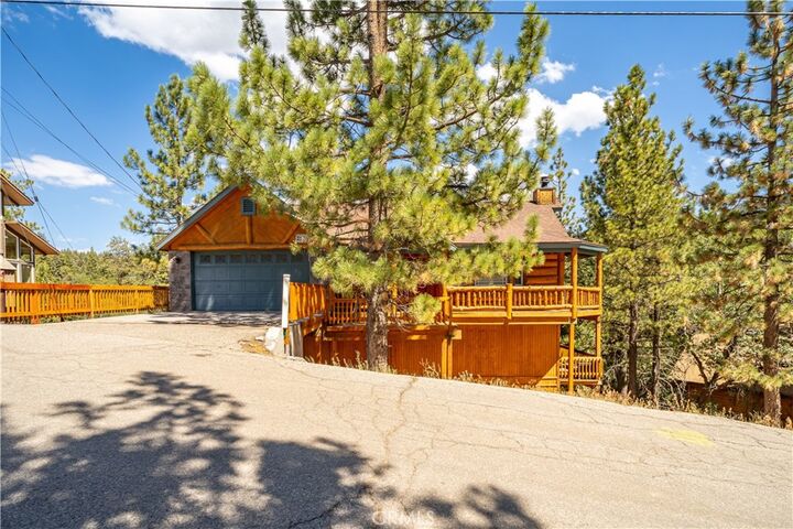 Property Photo: 43360 Shasta Rd CA 92315