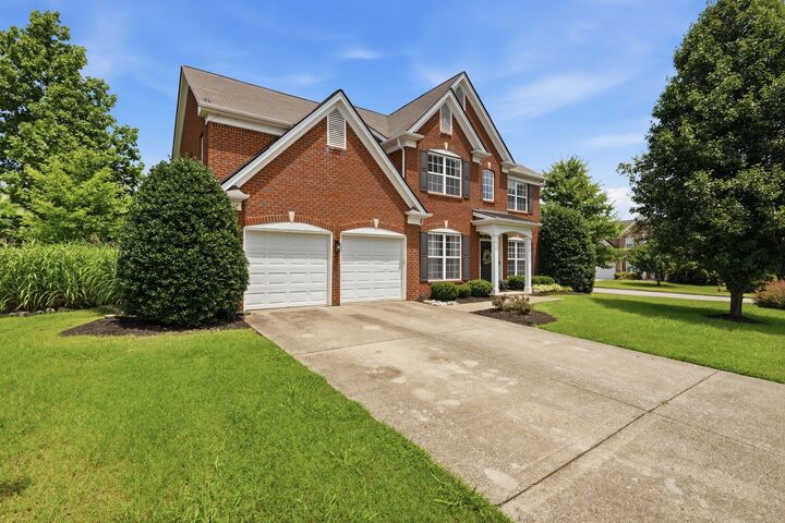 Property Photo:  1851 Erlinger Dr  TN 37135 