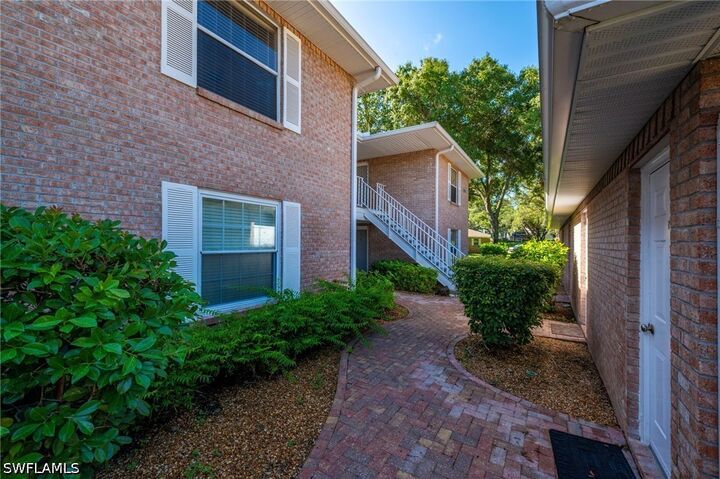 Property Photo: 6750 Lone Oak Boulevard C FL 34109