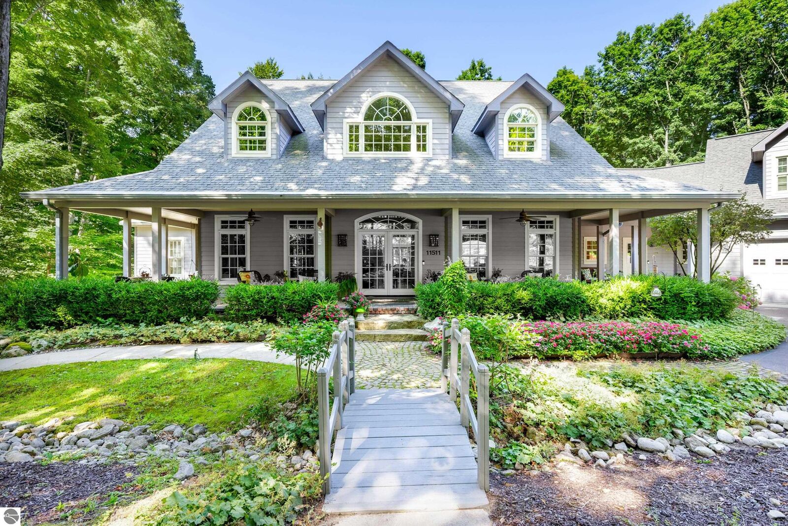 Property Photo:  11511 Mountain Woods Drive  MI 49683 