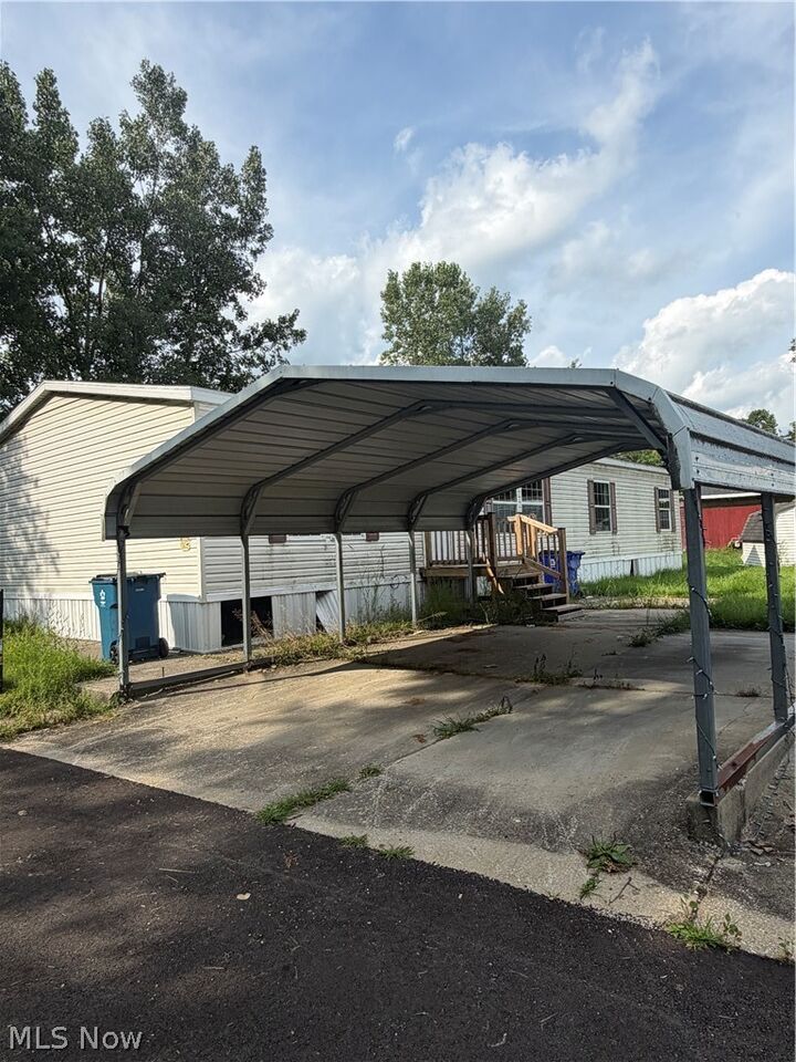 Property Photo: 6615 Cleveland Road C013 OH 44260