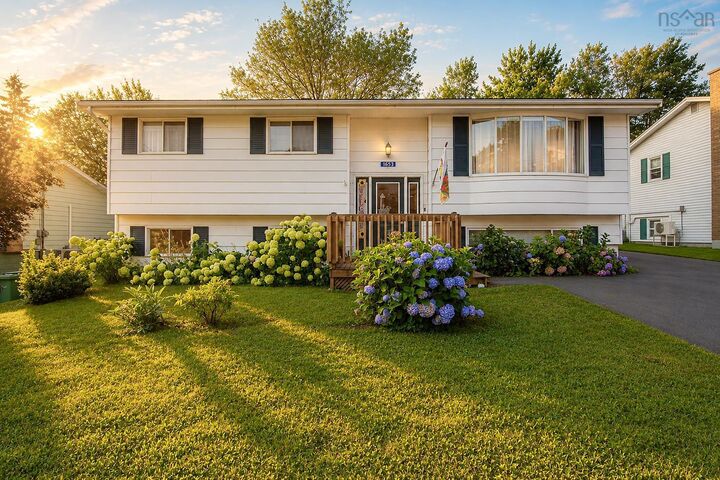 Property Photo: 1653 Riverside Drive NS B4C 2Y7