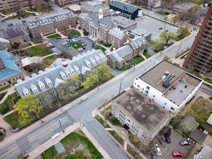 Property Photo:  15 1510 Lilac Street  NS B3H 3W3 