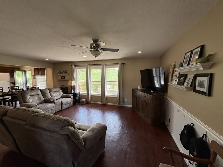 Property Photo: 204 E Porter St MO 63501