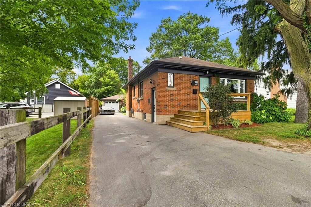 Property Photo:  78 Herbert Street  ON N3R 4A2 